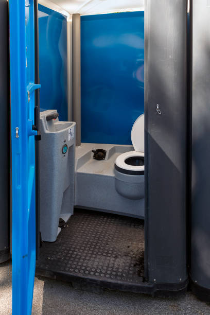 Best Sanitation services for porta potties  in Fairfield University, CT